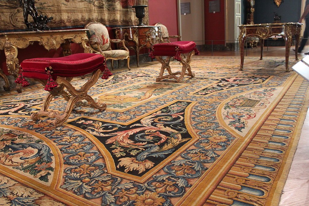 Book transfer to Carpet center PERGE HALI Antalya Shopping